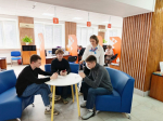 Мы помогаем особым категориям людей найти работу и поддерживаем работодателей.